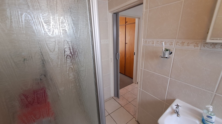 3 Bedroom Property for Sale in Langenhovenpark Free State